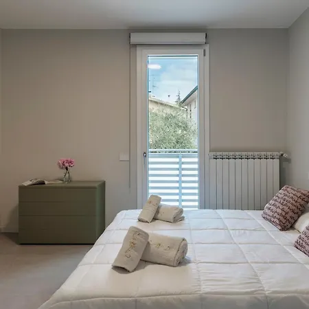 Διαμέρισμα Malvezzi Ντεζεντσάνο ντελ Γκάρντα